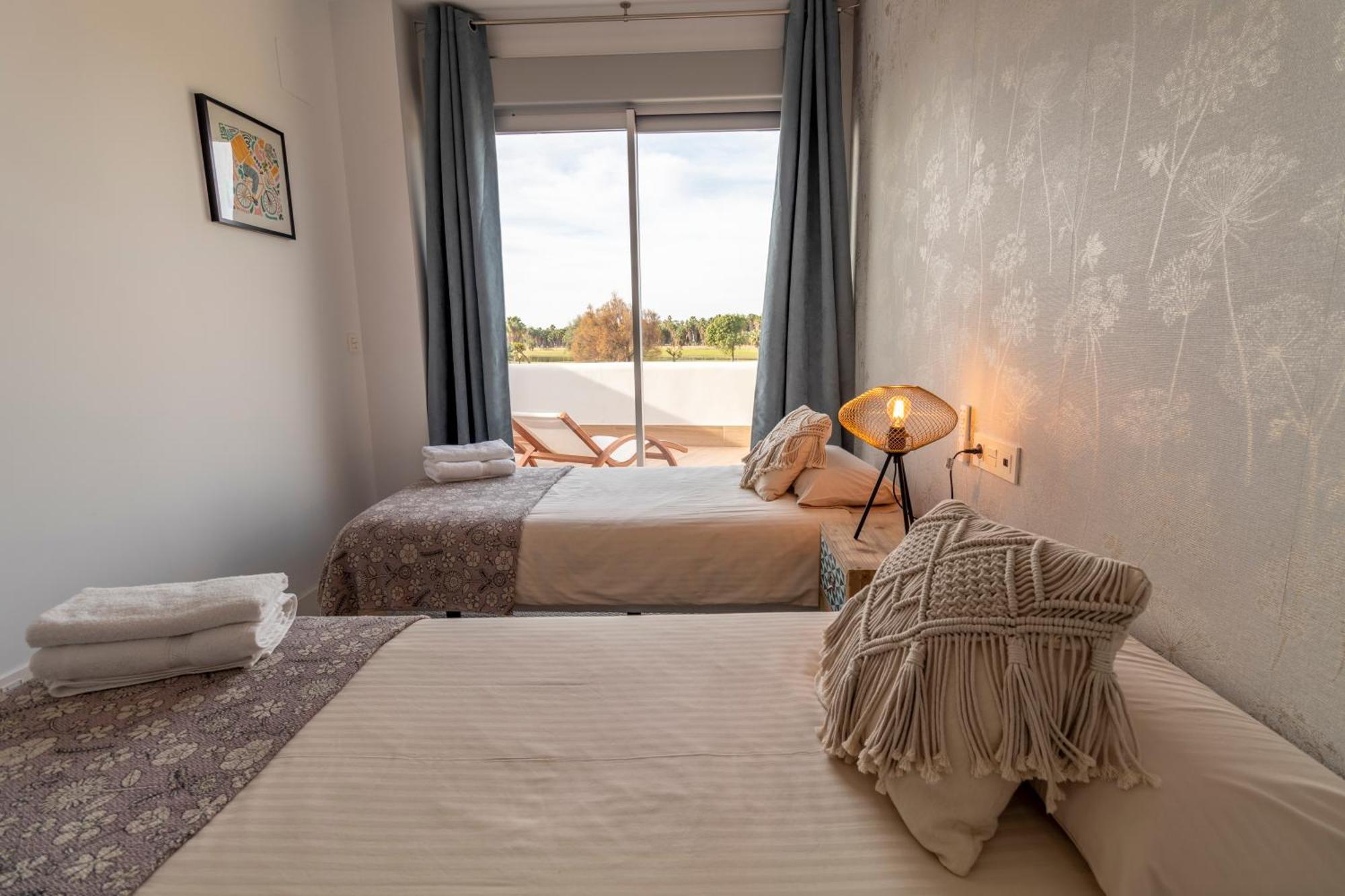 Rentitspain Apartamento Serena Terraza Con Vista A Golf Motril Kültér fotó