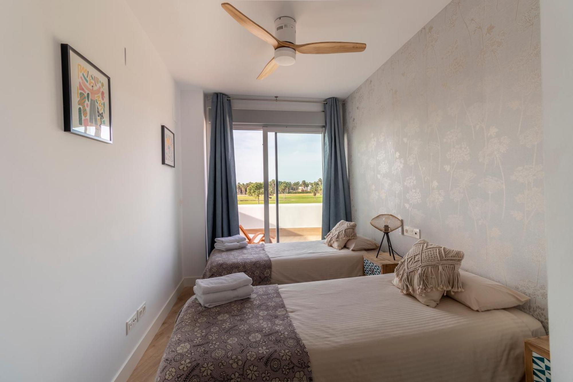 Rentitspain Apartamento Serena Terraza Con Vista A Golf Motril Kültér fotó